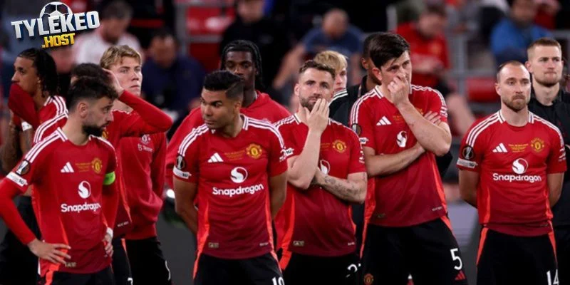 Áp lực lên Ban lãnh đạo của MU