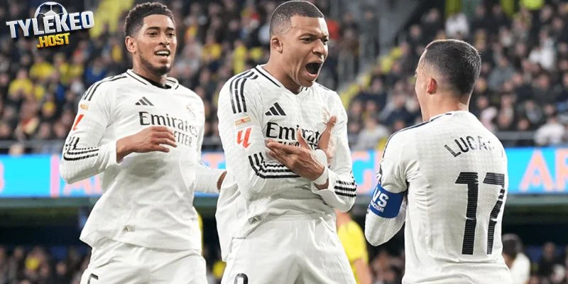 Hàng thủ của đội bóng thiếu ổn định